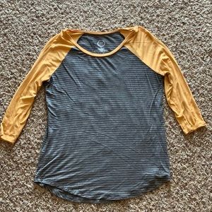 Maurices | Baseball tee | Medium